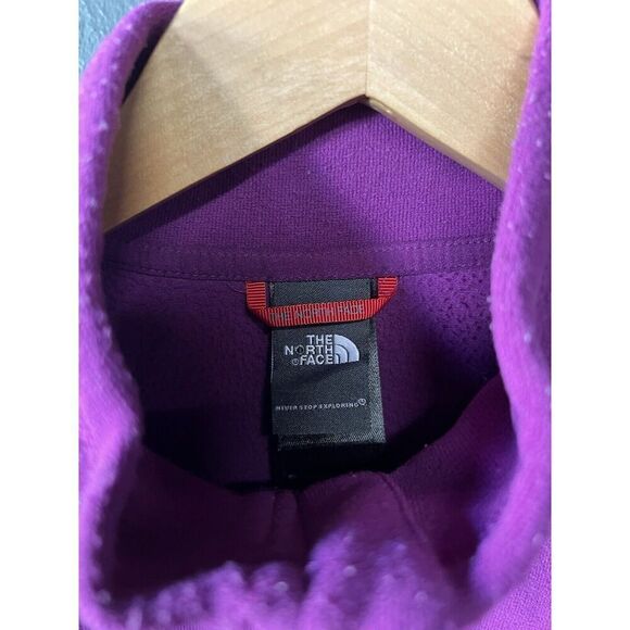 The North Face Womens Purple 1/4 Zip Fleece Pullover Sweatshirt Size Medium - Picture 3 of 4